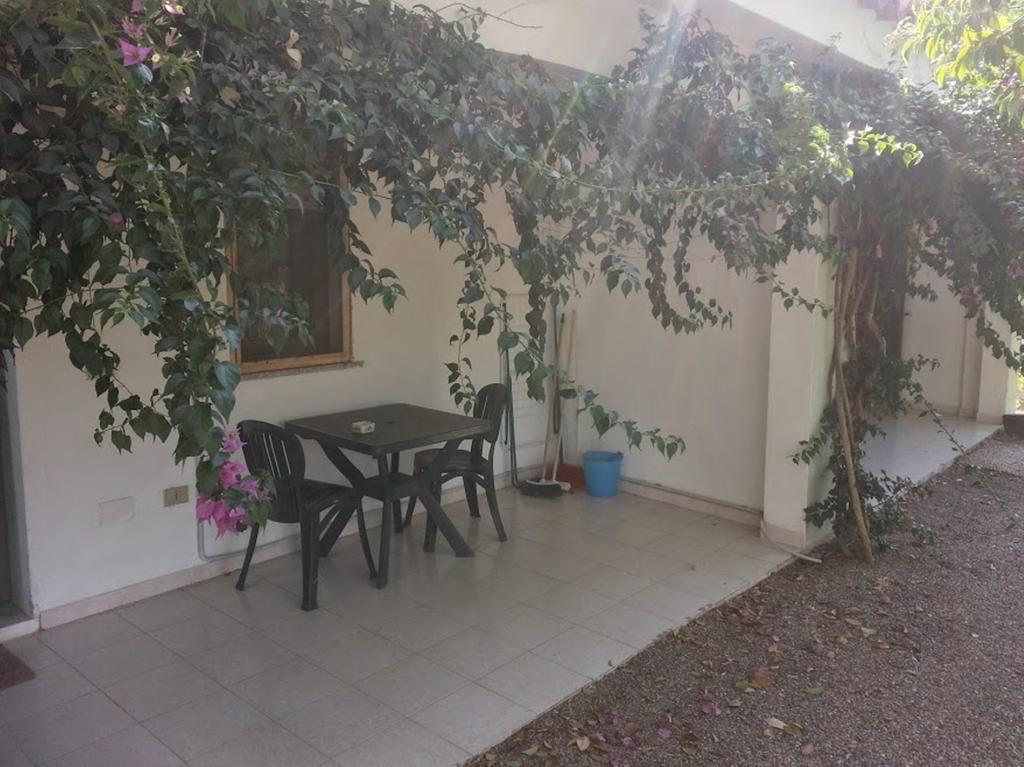 Agriturismo Sarrabus San Priamo Oda fotoğraf